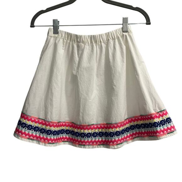 Crewcuts Size Large 10 / 12 Girls Skirt White With Embroidered Hemline NWT - Picture 2 of 5